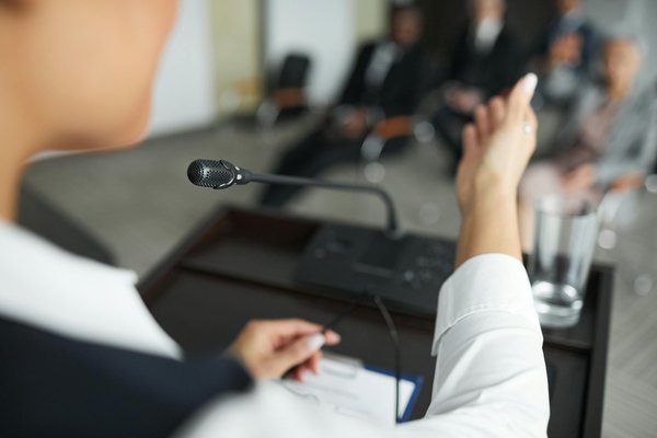 Centre de formation certifiant : boostez votre carrière sociale